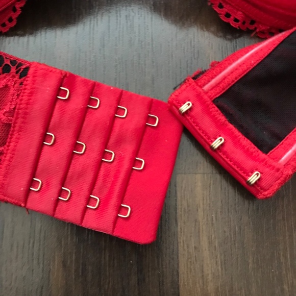 La Vie en Rose Lace Push Up Bra 36C Red Black Bow - Picture 9 of 9